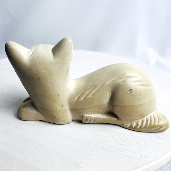 Hand-Carved Vintage Kitty Cat Soapstone Sculpture Stone Feline Figurine - Picture 6 of 10